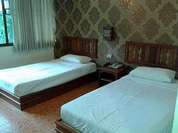 Hillside Country Home Golf & Resort Kabin Buri Exterior foto